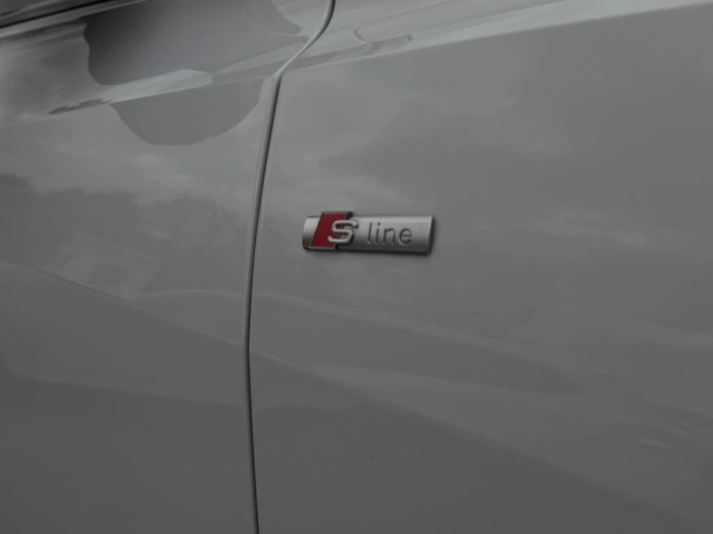 Audi Q8 – foto 30