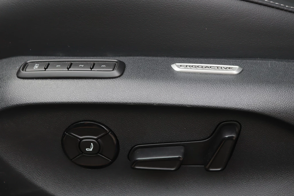 Volkswagen Passat – foto 31