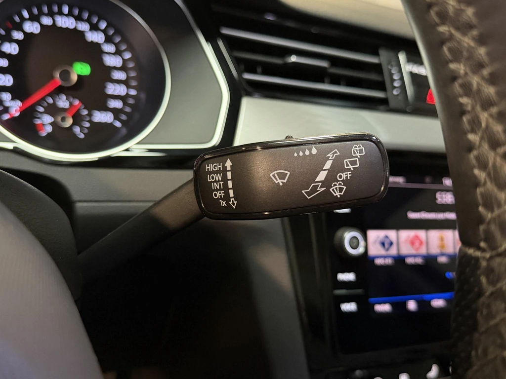 Volkswagen Passat – foto 31