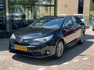Toyota Avensis – thumbnail 2