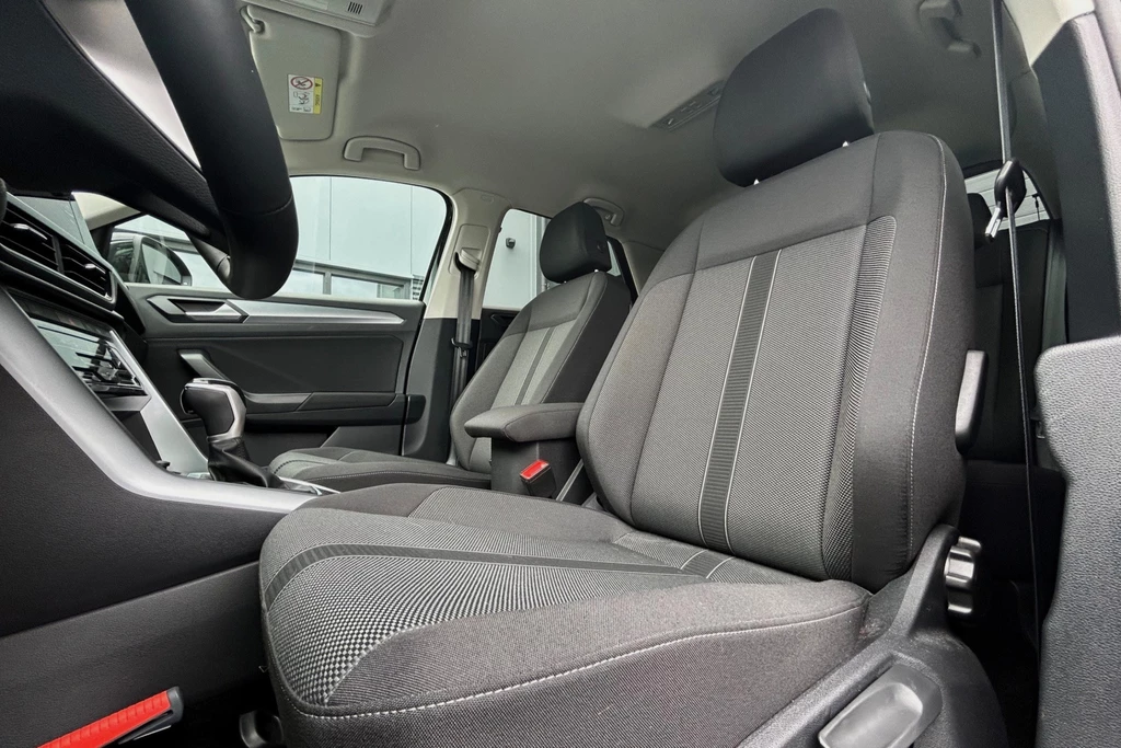 Volkswagen T-Roc – foto 9