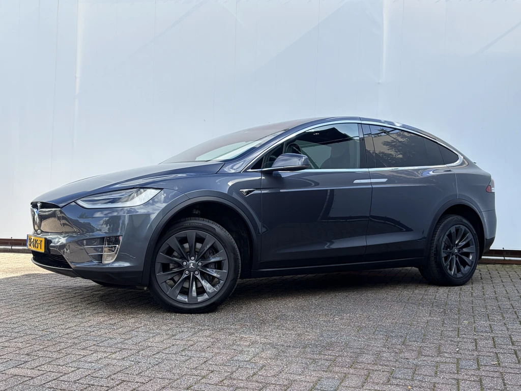 Tesla Model X – foto 2