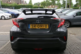 Toyota C-HR – thumbnail 3