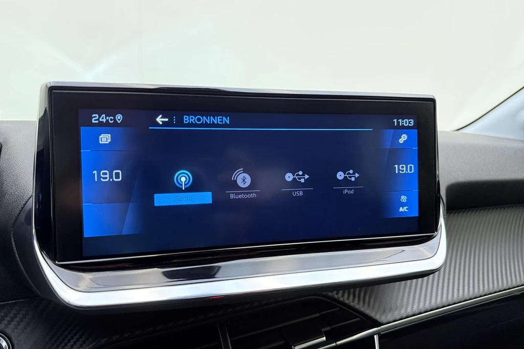 Peugeot 208 – foto 23