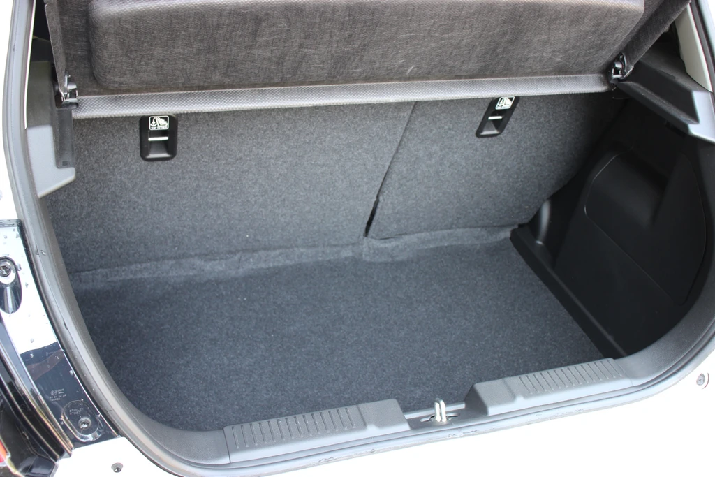 Suzuki Swift – foto 15