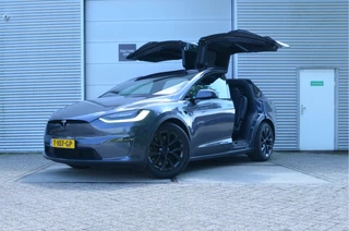 Tesla Model X – thumbnail 2