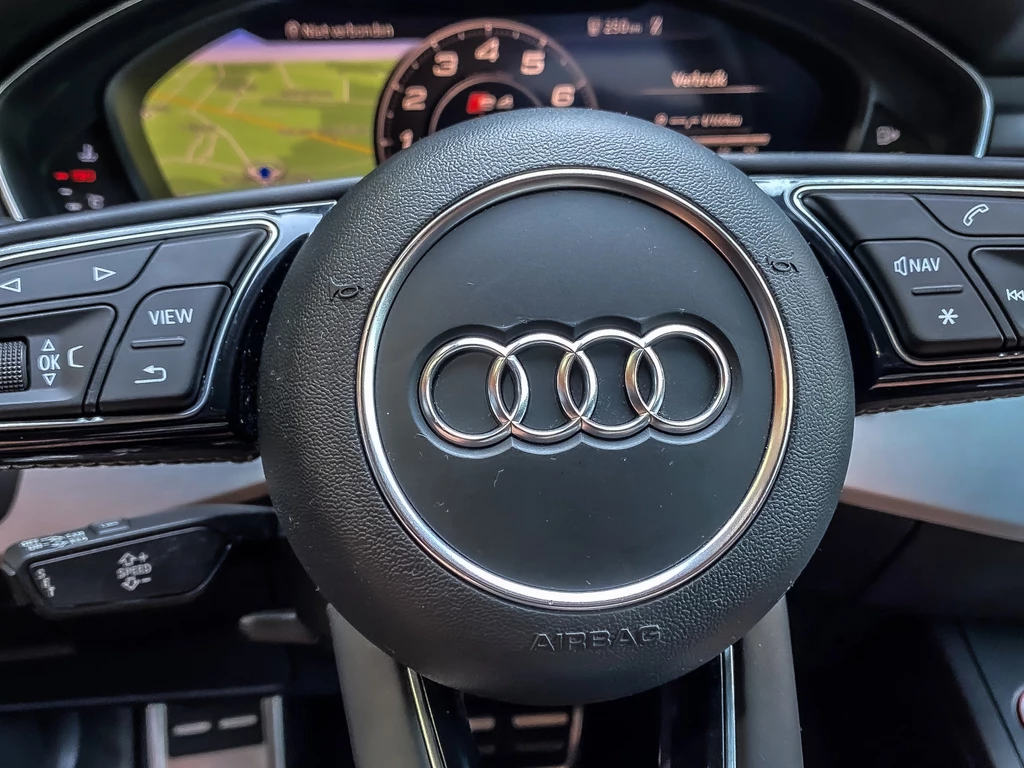 Audi S4 – foto 51