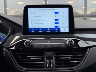 Ford Kuga – thumbnail 19