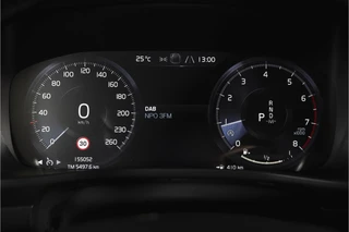 Volvo XC40 – thumbnail 11