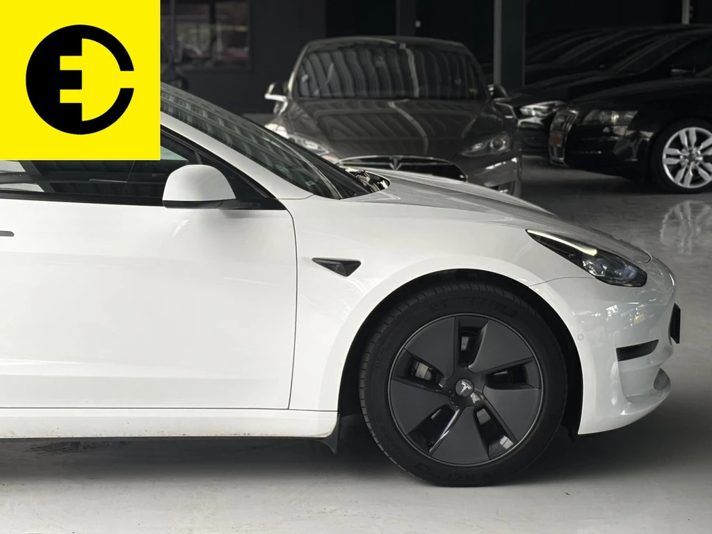 Tesla Model 3 – foto 28