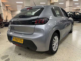 Peugeot 208 – thumbnail 3