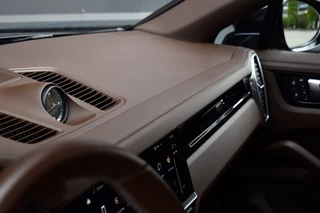 Porsche Cayenne – thumbnail 34