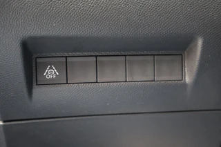 Peugeot 208 – thumbnail 36