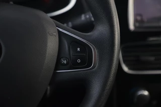 Renault Clio – thumbnail 20