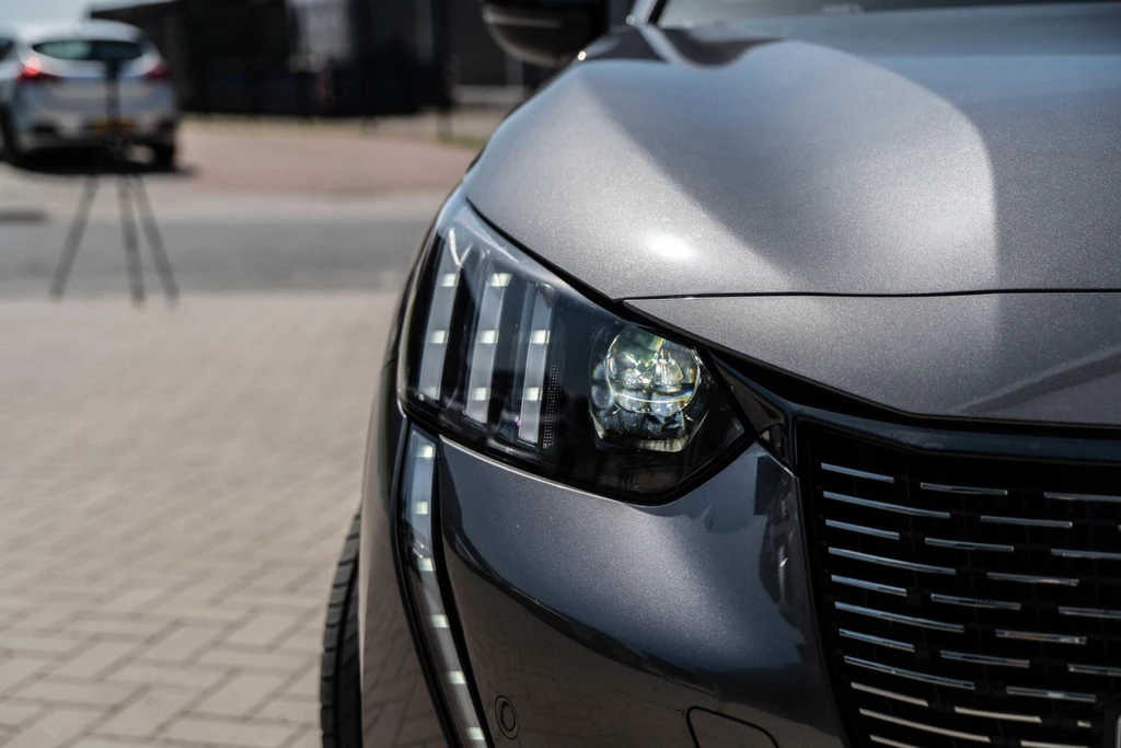 Peugeot 208 – foto 15