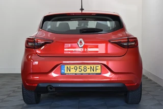 Renault Clio – thumbnail 3