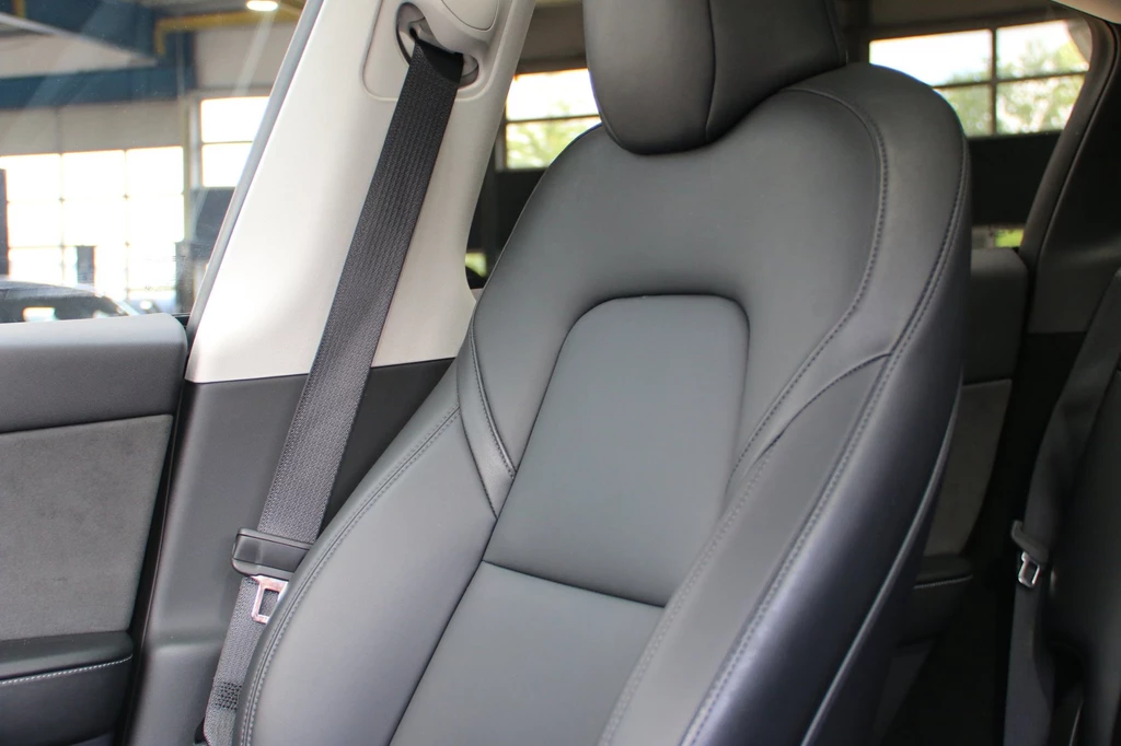 Tesla Model Y – foto 17