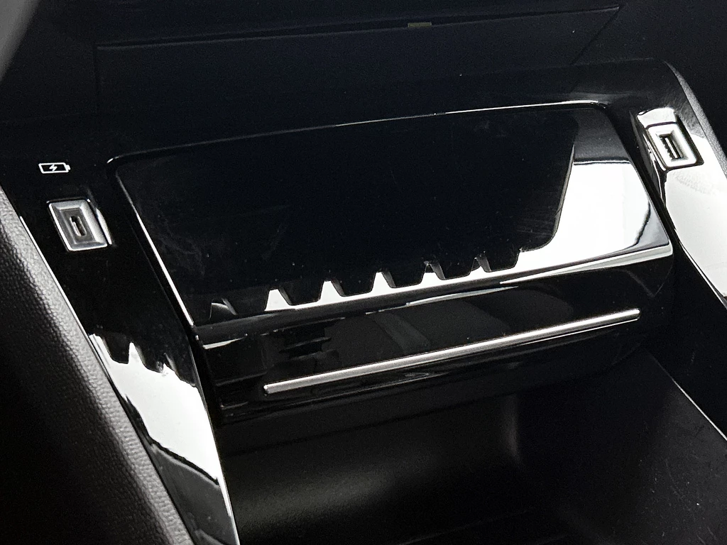 Peugeot 208 – foto 34