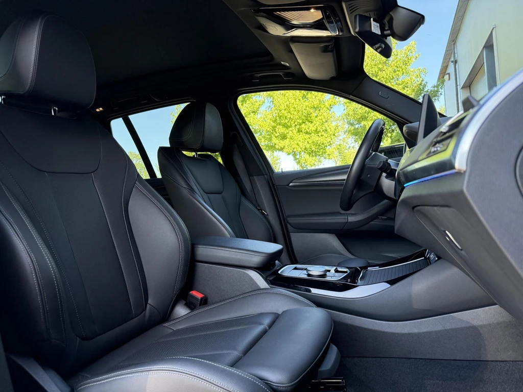 BMW iX3 – foto 29