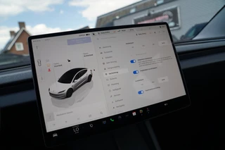 Tesla Model 3 – thumbnail 29