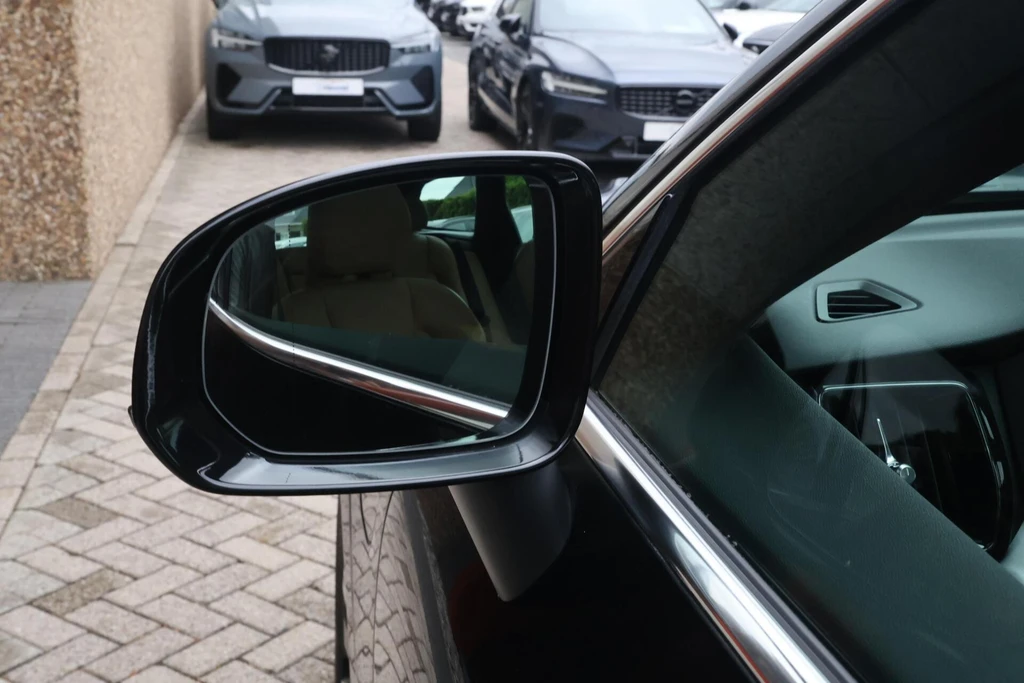 Volvo XC60 – foto 21