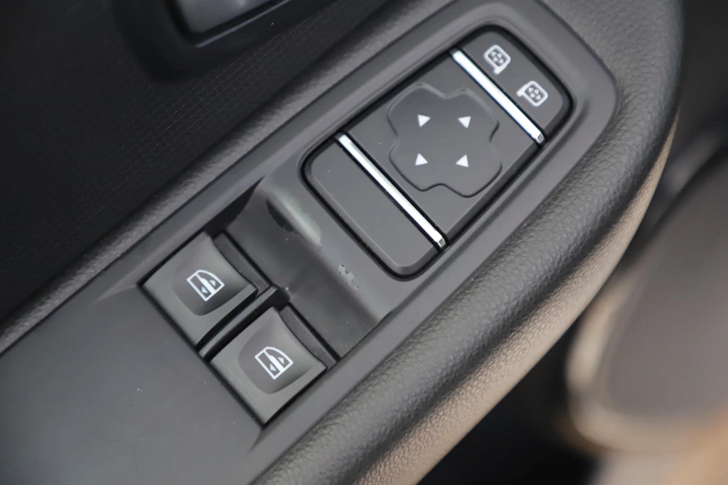 Renault Clio – foto 11