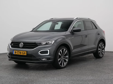 Volkswagen T-Roc 1.5 TSI DSG-7 R-Line | ADAPTIVE | VIRTUAL | NAVI