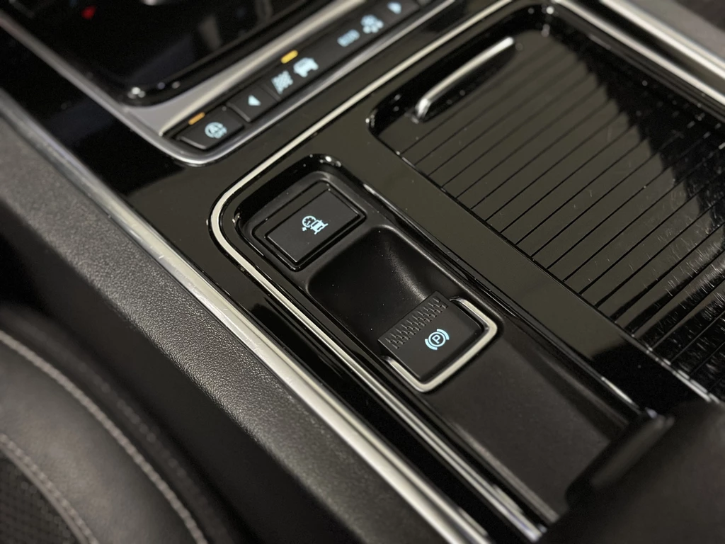 Jaguar XF – foto 29