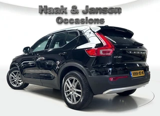 Volvo XC40 – thumbnail 2