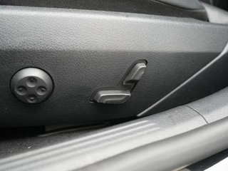 Mercedes-Benz C-Klasse – thumbnail 29
