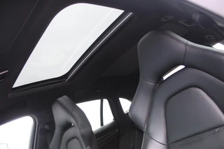 Porsche Panamera – thumbnail 18