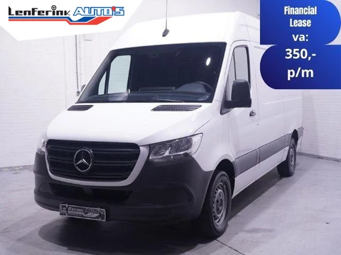 Mercedes-Benz Sprinter 317 CDI 170 pk L2H2 Camera, Apple Carplay Cruise Control, Airco, Opstap achter, 3-Zits