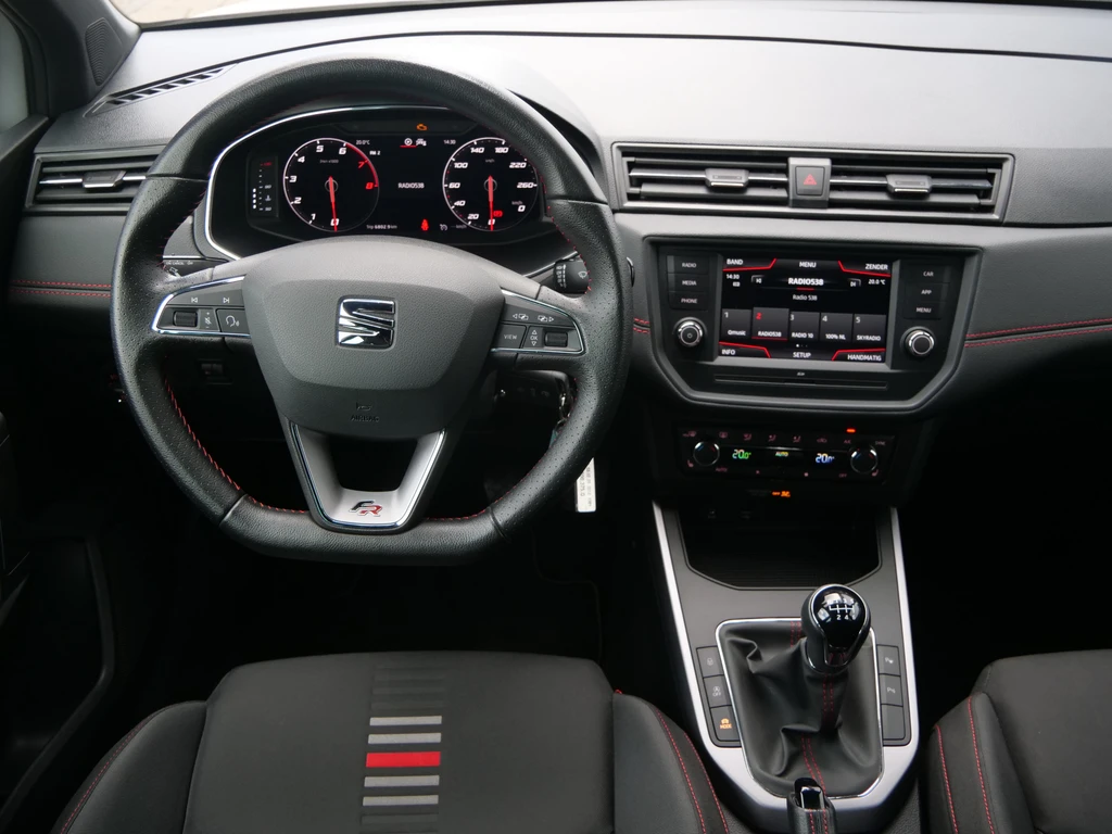 SEAT Arona – foto 31