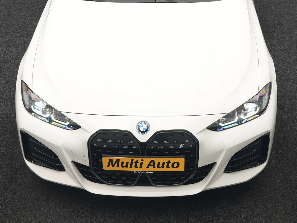 BMW i4 – foto 10