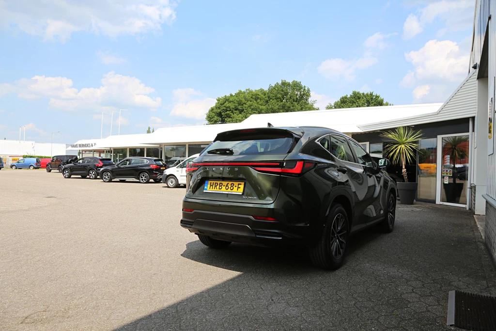 Lexus NX – foto 12