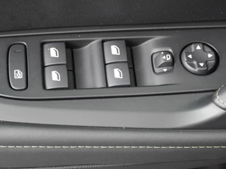 Peugeot 208 – thumbnail 15