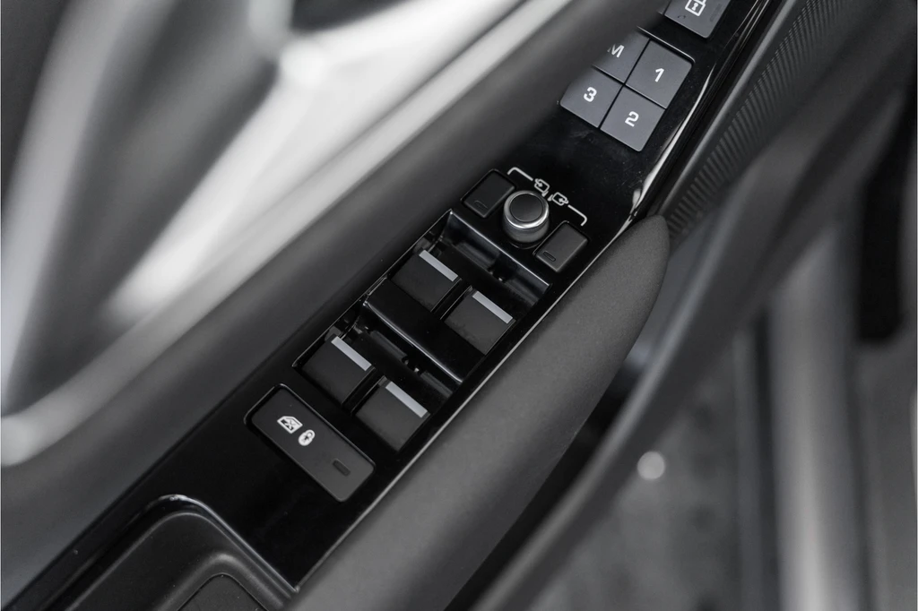 Land Rover Range Rover Velar – foto 31