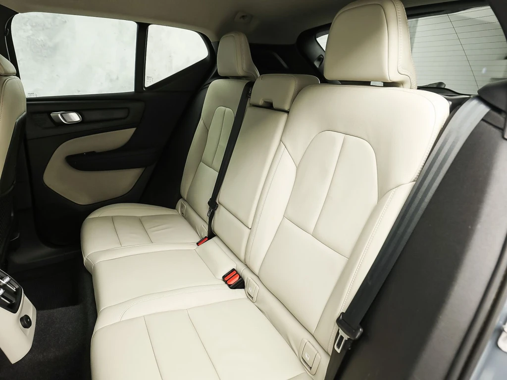 Volvo XC40 – foto 18