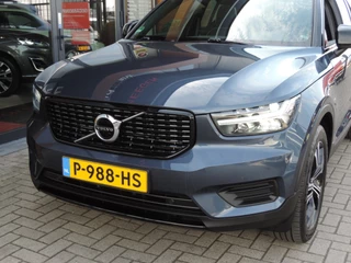 Volvo XC40 – thumbnail 2