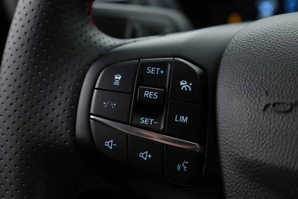 Ford Kuga – foto 12