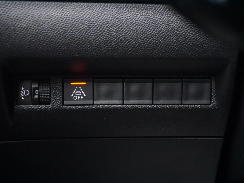Peugeot e-2008 – foto 24