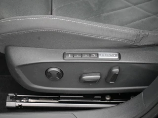Volkswagen Golf – thumbnail 43