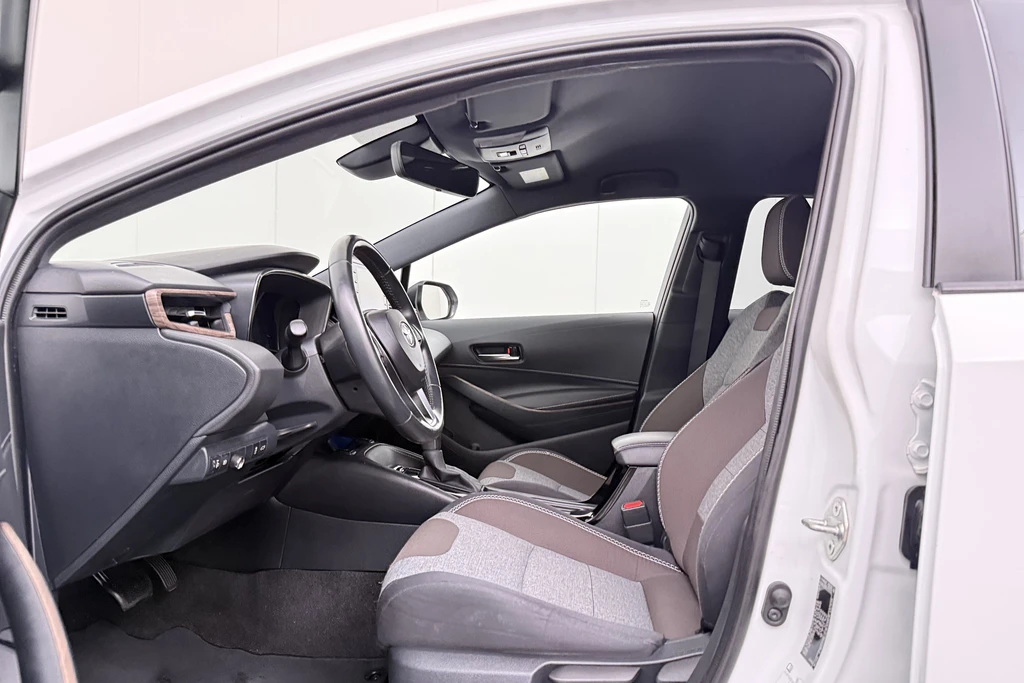 Toyota Corolla Touring Sports – foto 10