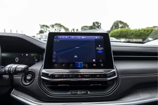 Jeep Compass – thumbnail 26