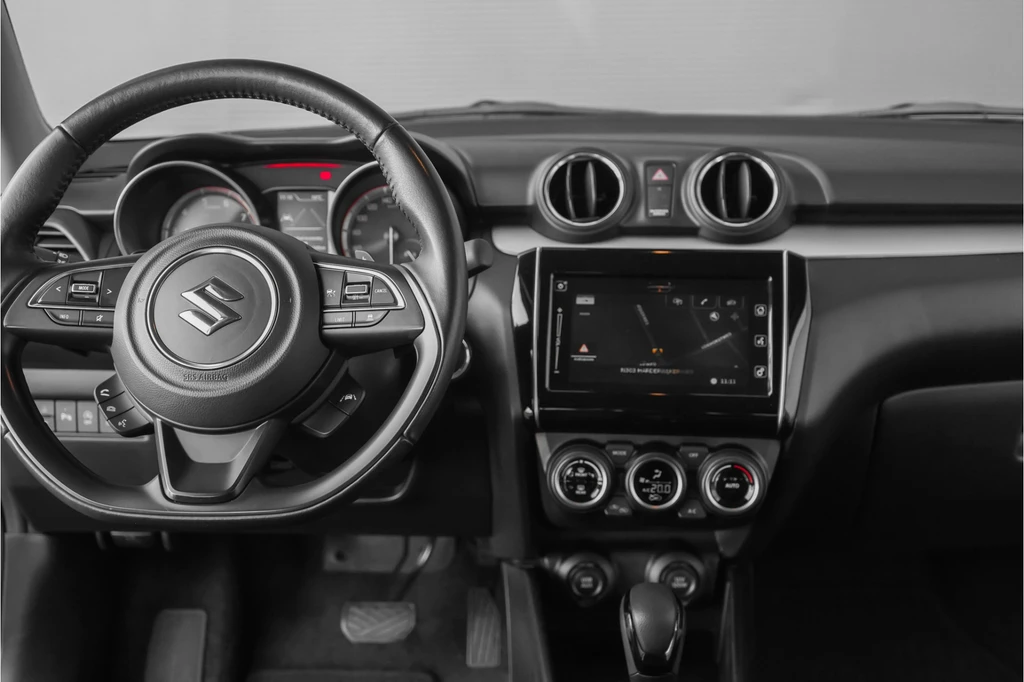 Suzuki Swift – foto 22