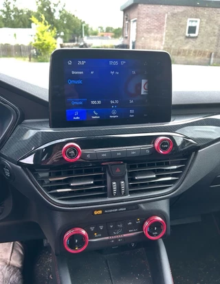 Ford Kuga – thumbnail 6