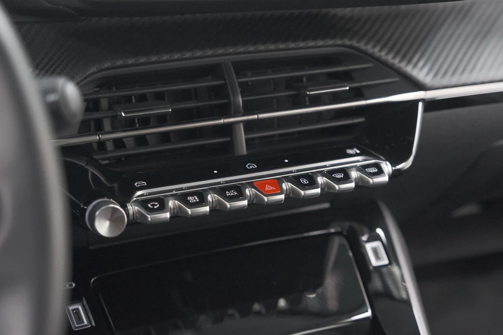 Peugeot 208 – foto 50