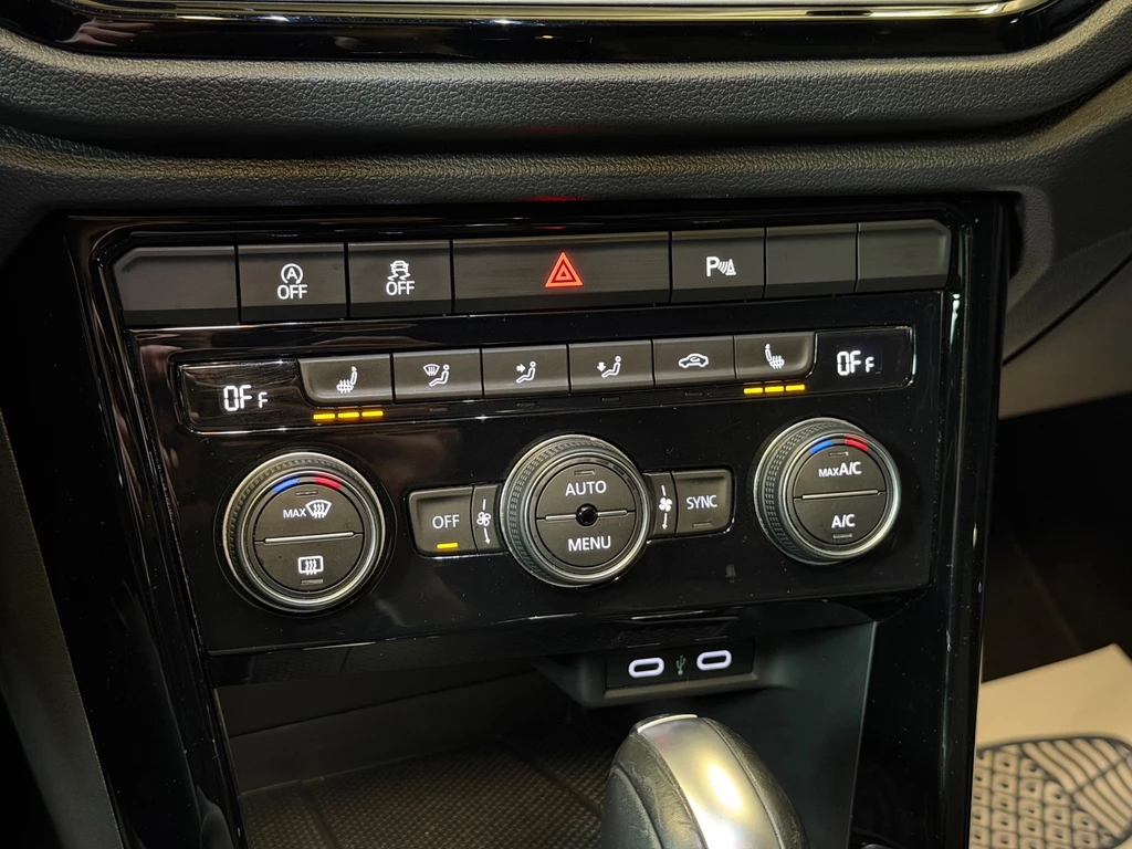 Volkswagen T-Roc – foto 22
