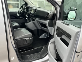 Opel Vivaro – thumbnail 25
