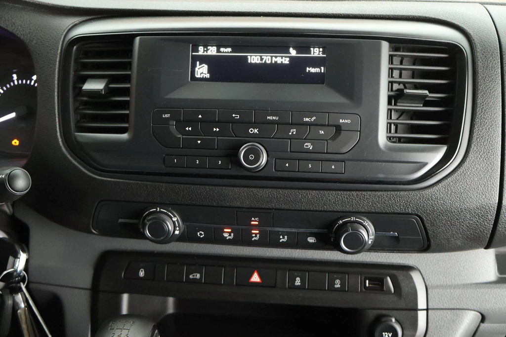 Opel Vivaro – foto 14